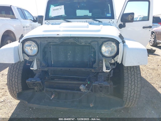 2015 JEEP WRANGLER UNLIMITED SAHARA VIN: 1C4BJWEG6FL696773