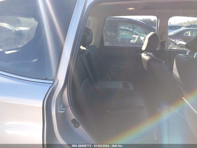 Subaru Forester 2.5i Limited 2016 JF2SJARC5GH521303 Image 8