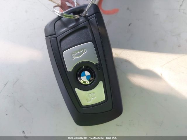 WBA3B1C57FK138200 BMW 320i