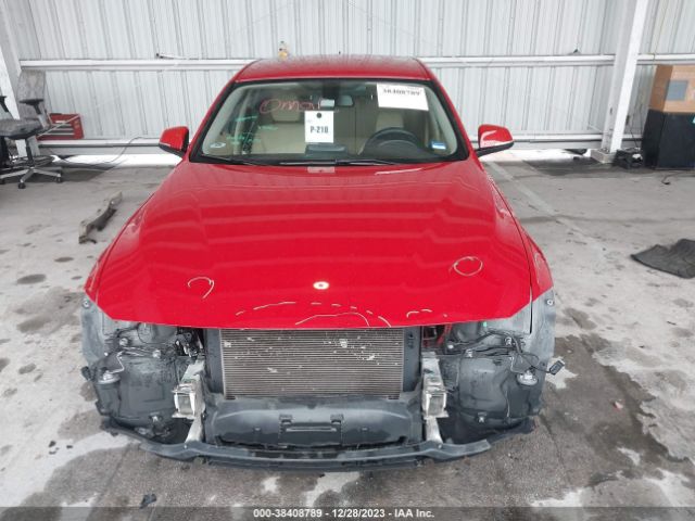 WBA3B1C57FK138200 BMW 320i