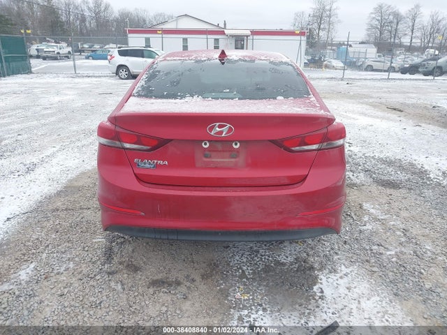 2017 HYUNDAI ELANTRA SE VIN: KMHD84LF1HU398840