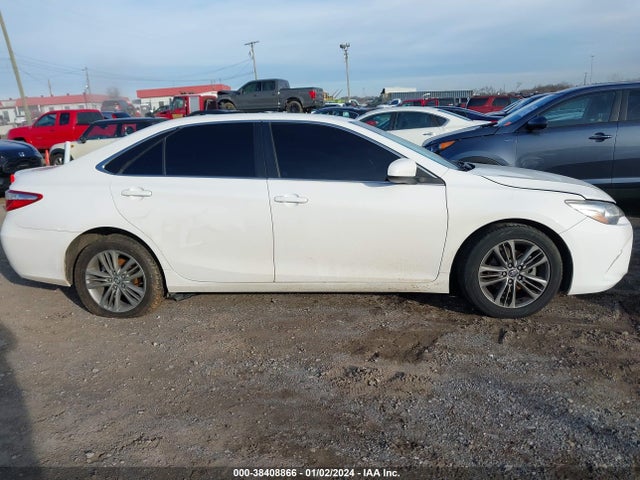 2015 TOYOTA CAMRY SE VIN: 4T1BF1FK4FU015751
