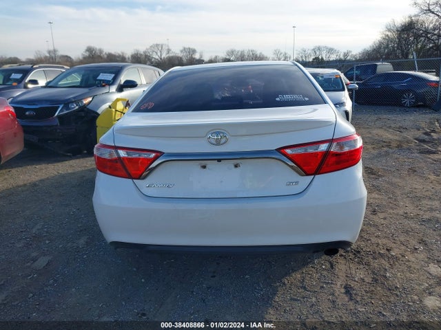 2015 TOYOTA CAMRY SE VIN: 4T1BF1FK4FU015751