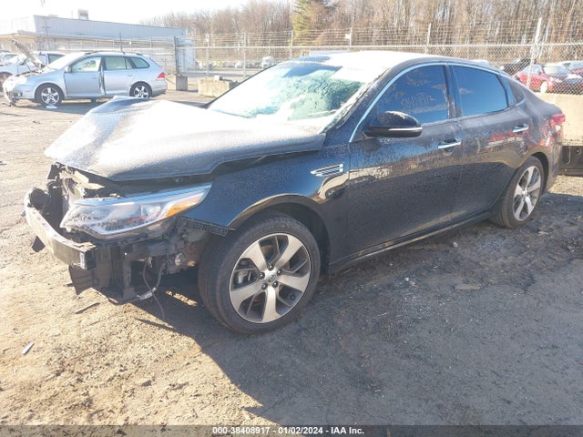 KIA Optima S 2019 5XXGT4L33KG324368 Image 2