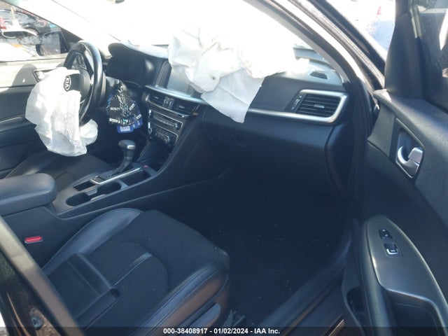 KIA Optima S 2019 5XXGT4L33KG324368 Image 5
