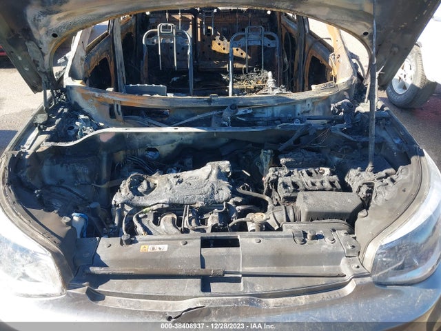 KIA g 2018 KNDJN2A27J7612772 Image 10