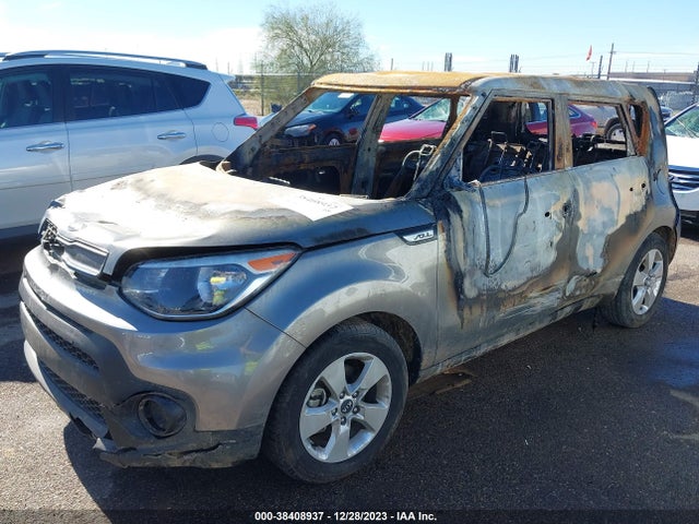 KIA g 2018 KNDJN2A27J7612772 Image 2