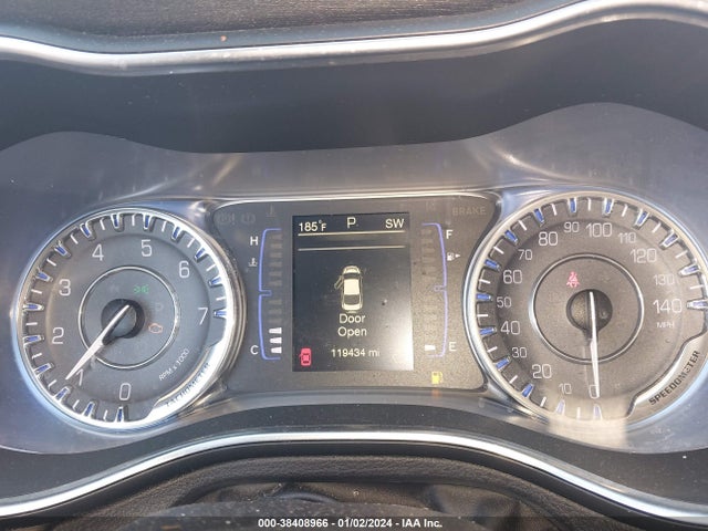 Chrysler 200 Limited Platinum 2016 1C3CCCAB8GN188838 Image 7