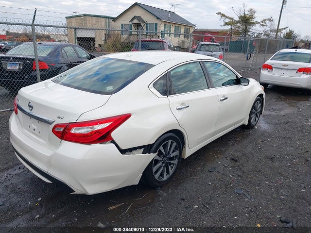 2017 NISSAN ALTIMA 2.5 SV VIN: 1N4AL3APXHC279370