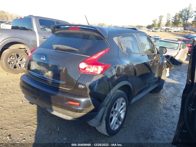 2011 NISSAN JUKE SV VIN: JN8AF5MR4BT010853