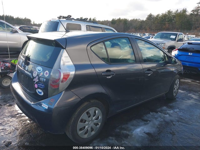 Продаж на аукціоні авто 2013 Toyota Prius C Two, vin: JTDKDTB36D1051153, номер лоту: 38409096