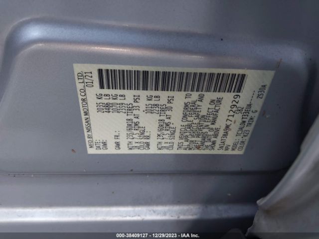 5N1AT3BA9MC712929 Nissan Rogue Sv Fwd