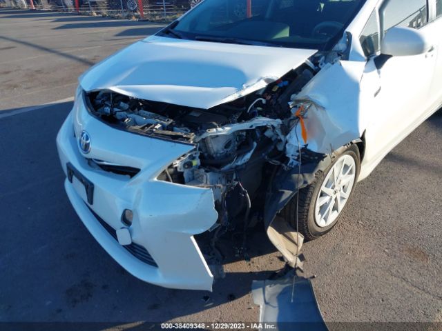 2014 TOYOTA PRIUS V JTDZN3EU9EJ003292 Photo 5