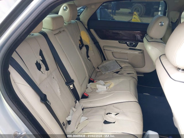 2014 JAGUAR XJ SAJWA2GZ3E8V69507 Photo 7
