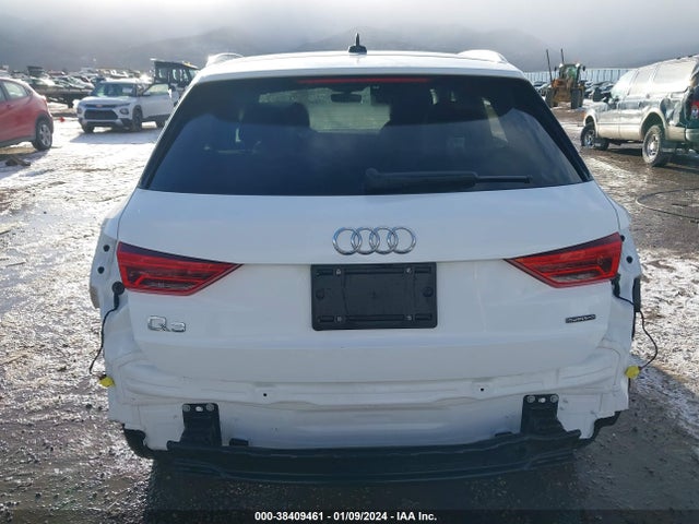 Audi Q3 2.0t Premium 2019 WA1AECF34K1078202 Image 17