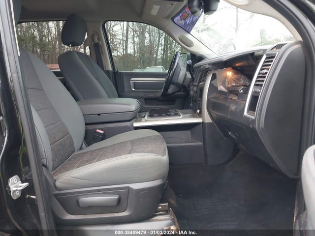 RAM 2500 Big Horn 2015 3C6UR5DL5FG646090 Image 5