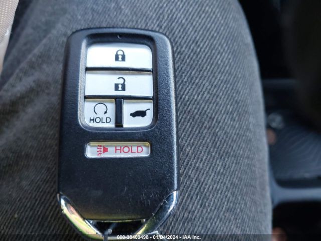 JHLRW2H57KX011320 Honda CR-V EX
