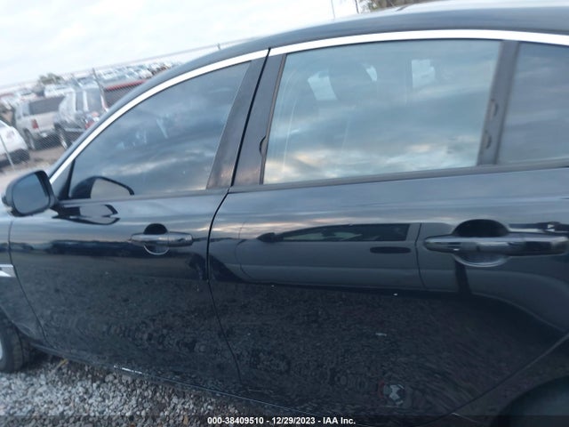 Jaguar Xe 25t 2018 SAJAR4FXXJCP27265 Image 13