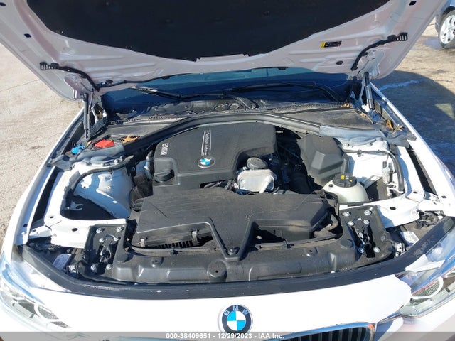 BMW 320i Xdrive 2018 WBA8A3C57JA492334 Image 10