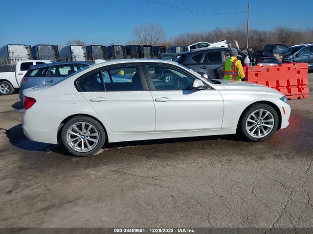 BMW 320i Xdrive 2018 WBA8A3C57JA492334 Image 13