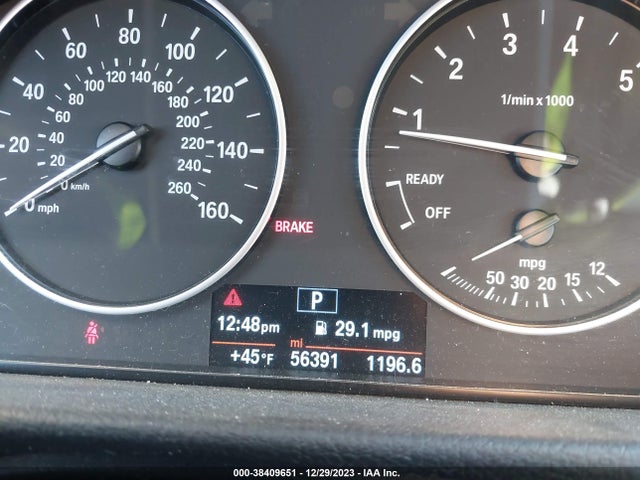 BMW 320i Xdrive 2018 WBA8A3C57JA492334 Image 7