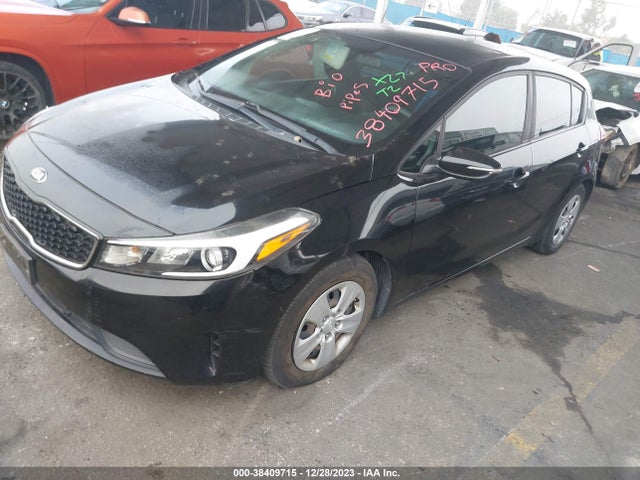 KIA FORTE LX 2017 KNAFK5A87H5705430 Image 2