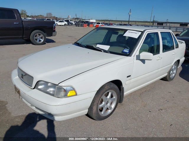 1998 VOLVO S70 GTAS/GTMS VIN: YV1LS5547W1421372