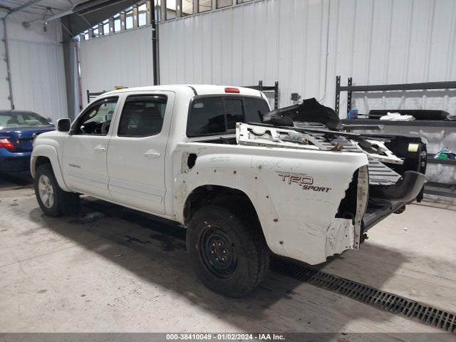 2011 TOYOTA TACOMA BASE V6 VIN: 3TMLU4EN2BM077238