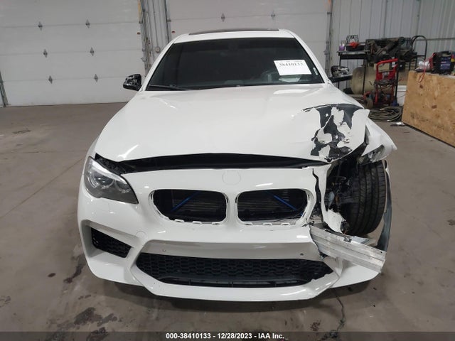 BMW 535i Xdrive 2014 WBA5B3C5XED536427 Image 11