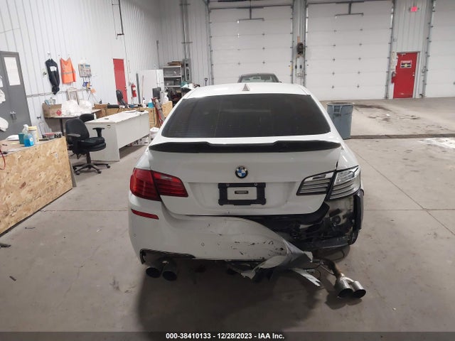 BMW 535i Xdrive 2014 WBA5B3C5XED536427 Image 15