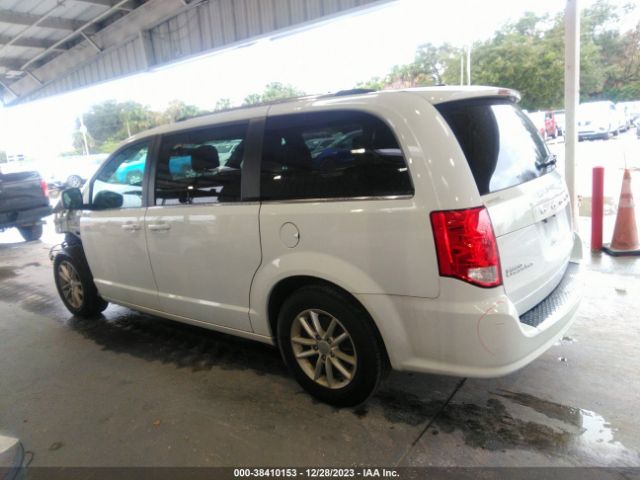 2C4RDGCG8JR215582 Dodge Grand Caravan Sxt