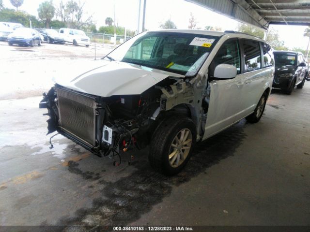 2C4RDGCG8JR215582 Dodge Grand Caravan Sxt