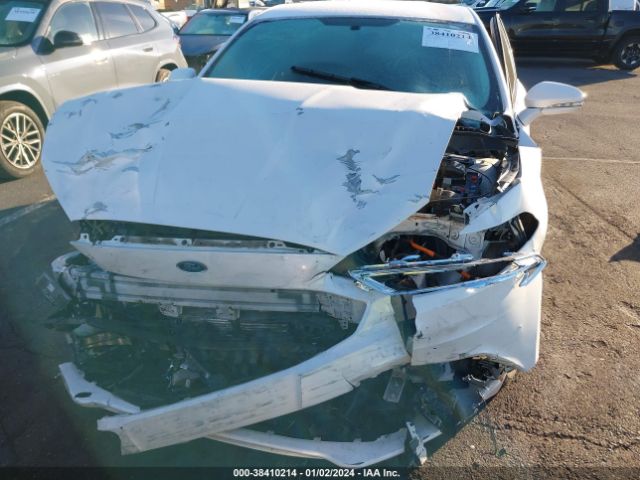 3FA6P0PU2HR379728 Ford Fusion Energi Se Luxury