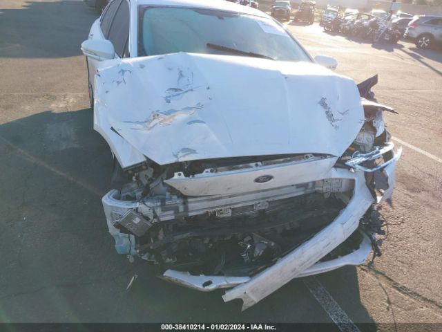 3FA6P0PU2HR379728 Ford Fusion Energi Se Luxury