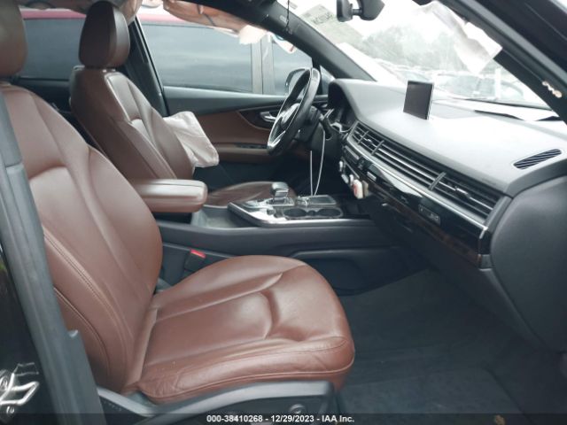 WA1VAAF72JD035513 Audi Q7 3.0t Premium