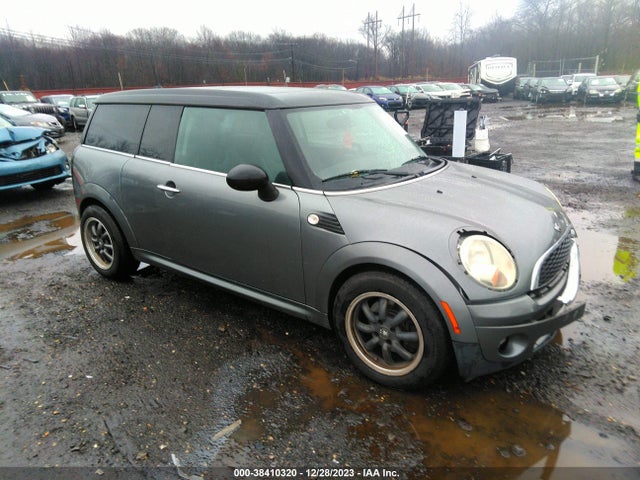 2010 MINI COOPER CLUBMAN WMWML3C50ATX39240 Photo 0