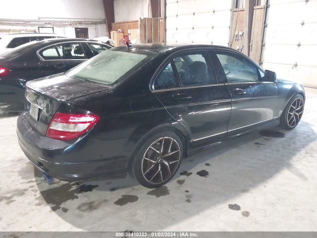 2009 MERCEDES-BENZ C 300 LUXURY/SPORT VIN: WDDGF54X29R066565
