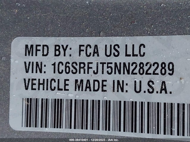 1C6SRFJT5NN282289 RAM 1500 Laramie  4x4 5'7 Box