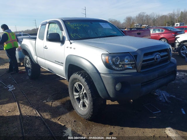 2009 TOYOTA TACOMA VIN: 5TEUX42N69Z630874