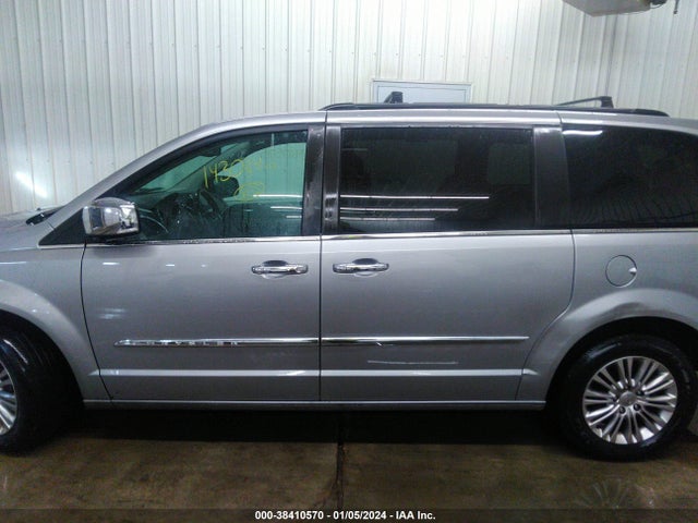 2C4RC1CG7FR755092 Chrysler Town & Country Touring-l