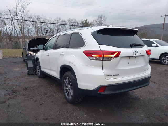 Toyota Highlander Xle 2019 5TDJZRFH2KS606105 Image 3