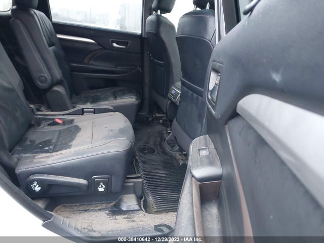 Toyota Highlander Xle 2019 5TDJZRFH2KS606105 Image 8