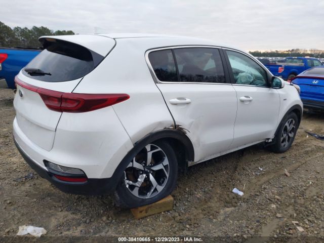 KNDPMCAC7M7938426 KIA Sportage Lx