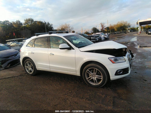 Audi Q5 2.0t Premium 2017 WA1L2AFP2HA033132 Image 13