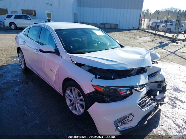 2018 1G1ZD5ST5JF121503 main image