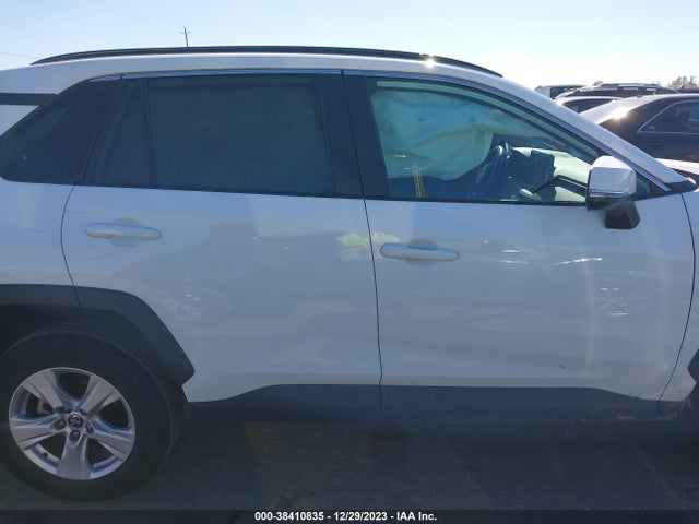 Toyota Rav4 Xle 2021 2T3W1RFV6MW168807 Image 13