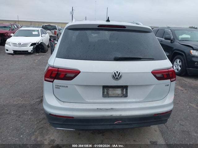 2018 VOLKSWAGEN TIGUAN 2.0T SE/2.0T SEL VIN: 3VV3B7AX2JM108048