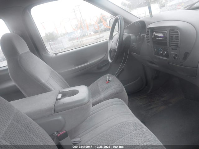 1998 FORD F-150 STANDARD/XL/XLT VIN: 2FTZX1724WCA61613