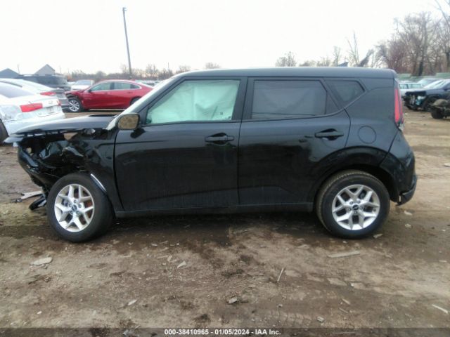 KNDJ23AU9P7872695 KIA SOUL S