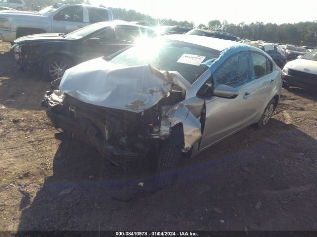 KNAFK4A69F5307786 KIA FORTE LX